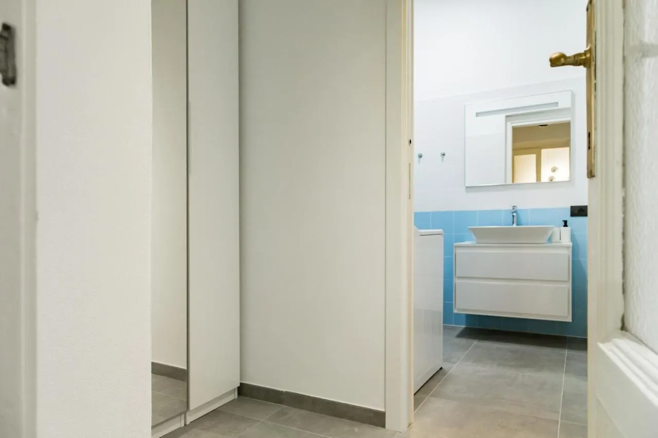 Il Falconiere - By Host4U Apartment Pavia 0*,